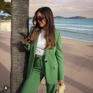 Zara straight cut buttoned blazer